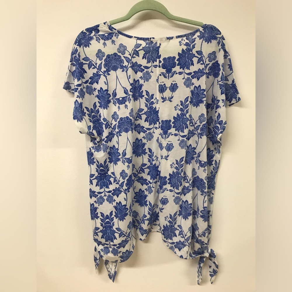 Plus Size Women Short Sleeve Floral Casual Blouse Tee T Shirt Top Blue White - Picture 2 of 4